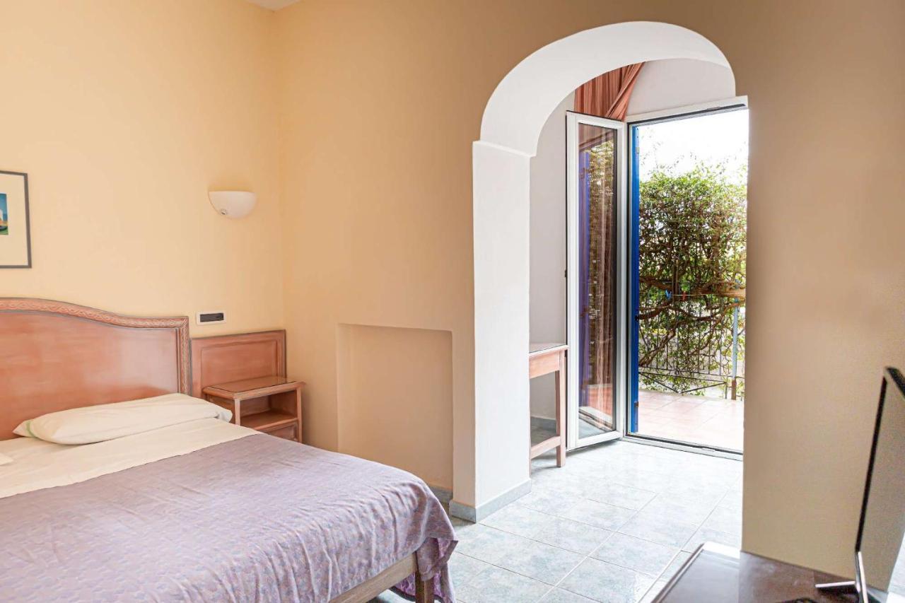 Hotel Royal Terme ايسكيا المظهر الخارجي الصورة