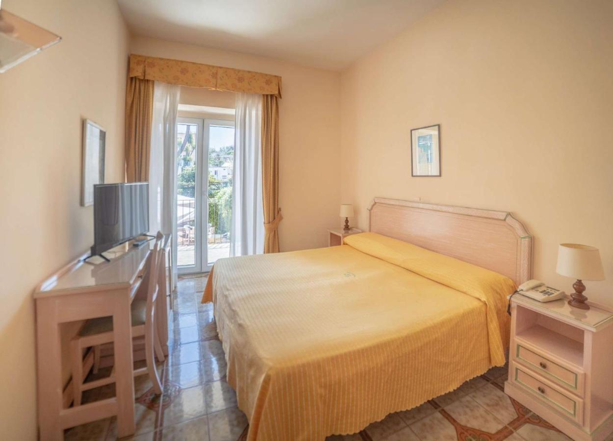 Hotel Royal Terme ايسكيا المظهر الخارجي الصورة