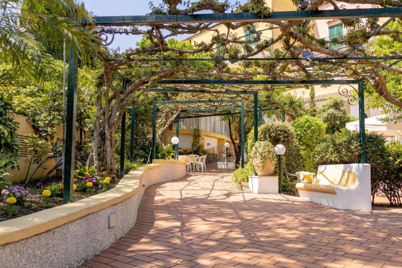 Hotel Royal Terme ايسكيا المظهر الخارجي الصورة
